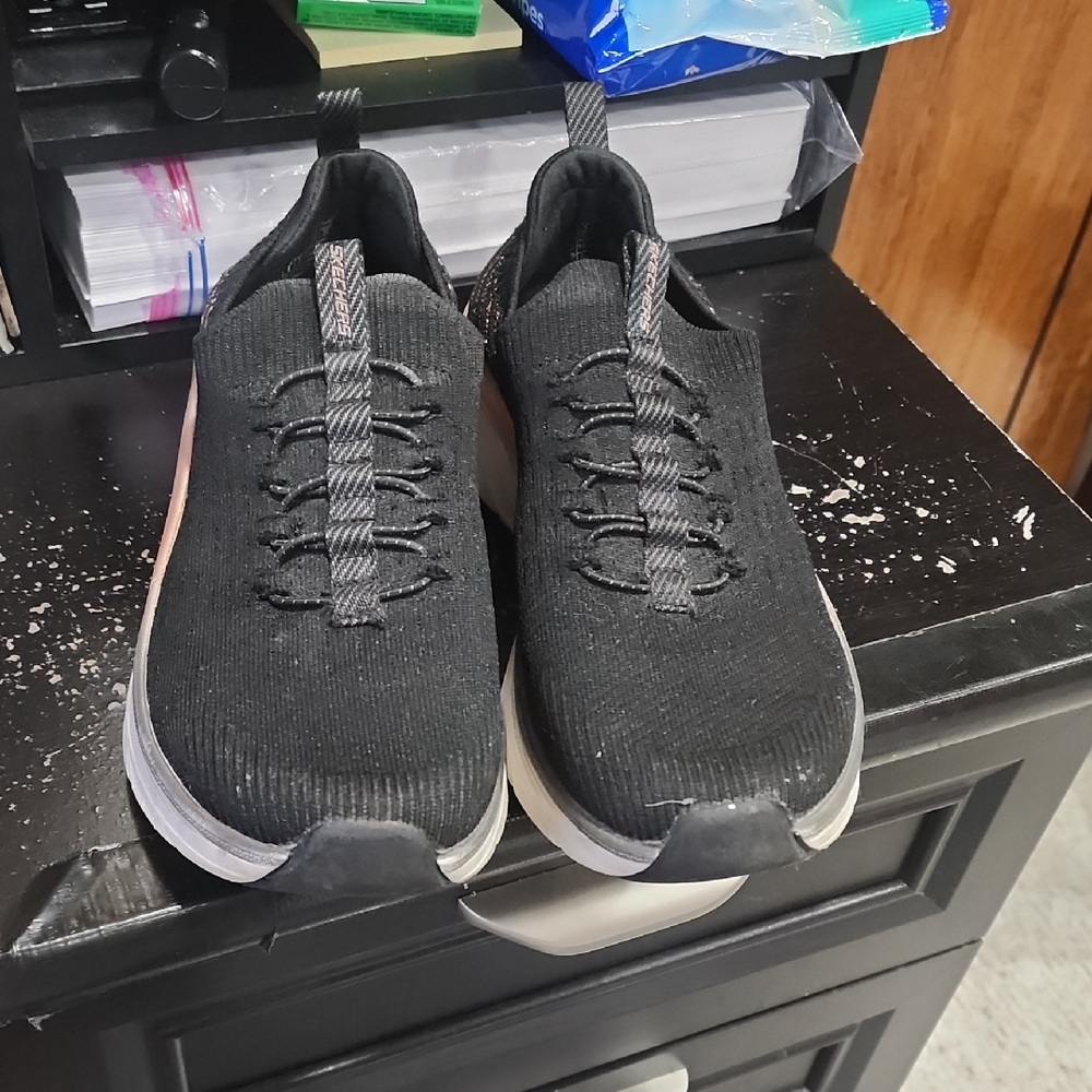 Skechers Black Sneakers with Breathable Knit Upper